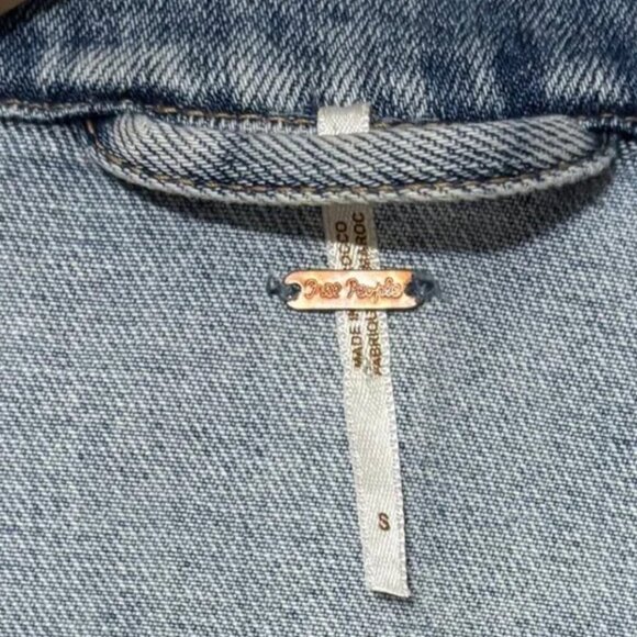 FREE PEOPLE Cropped Denim Jacket - Picture 7 of 7
